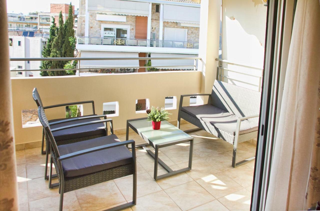 Charming Apartment Near Athens Center And The Sea Buitenkant foto