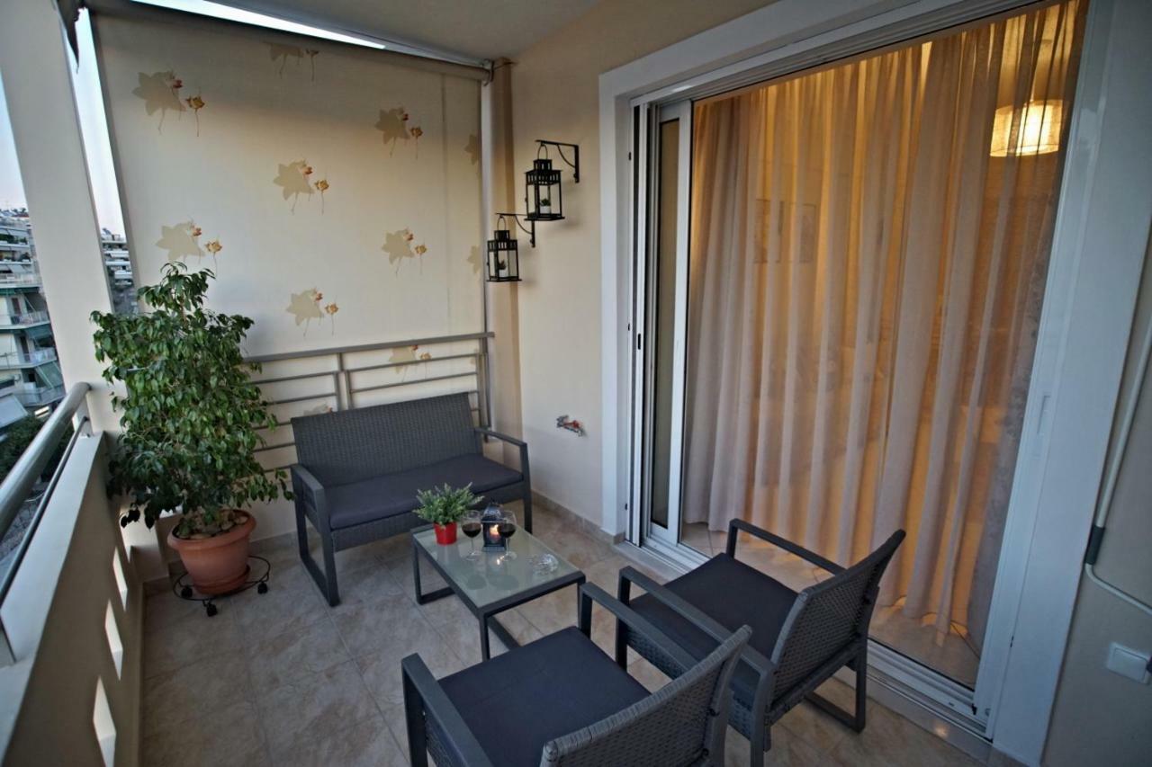 Charming Apartment Near Athens Center And The Sea Buitenkant foto