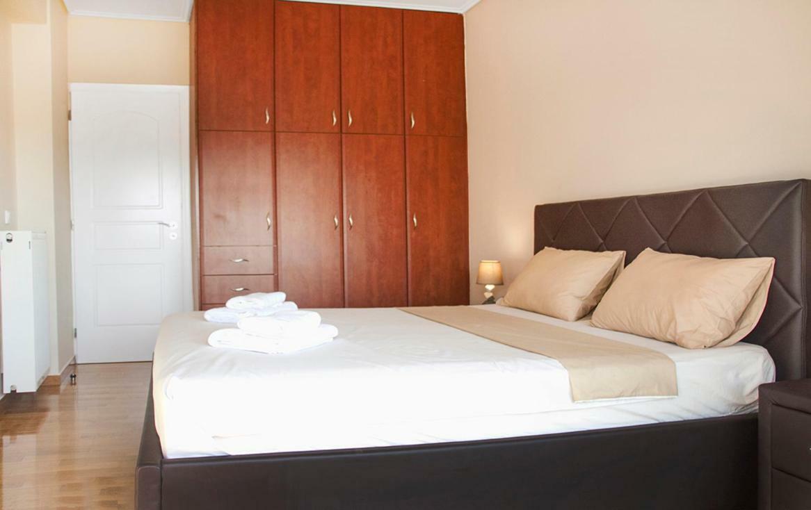 Charming Apartment Near Athens Center And The Sea Buitenkant foto
