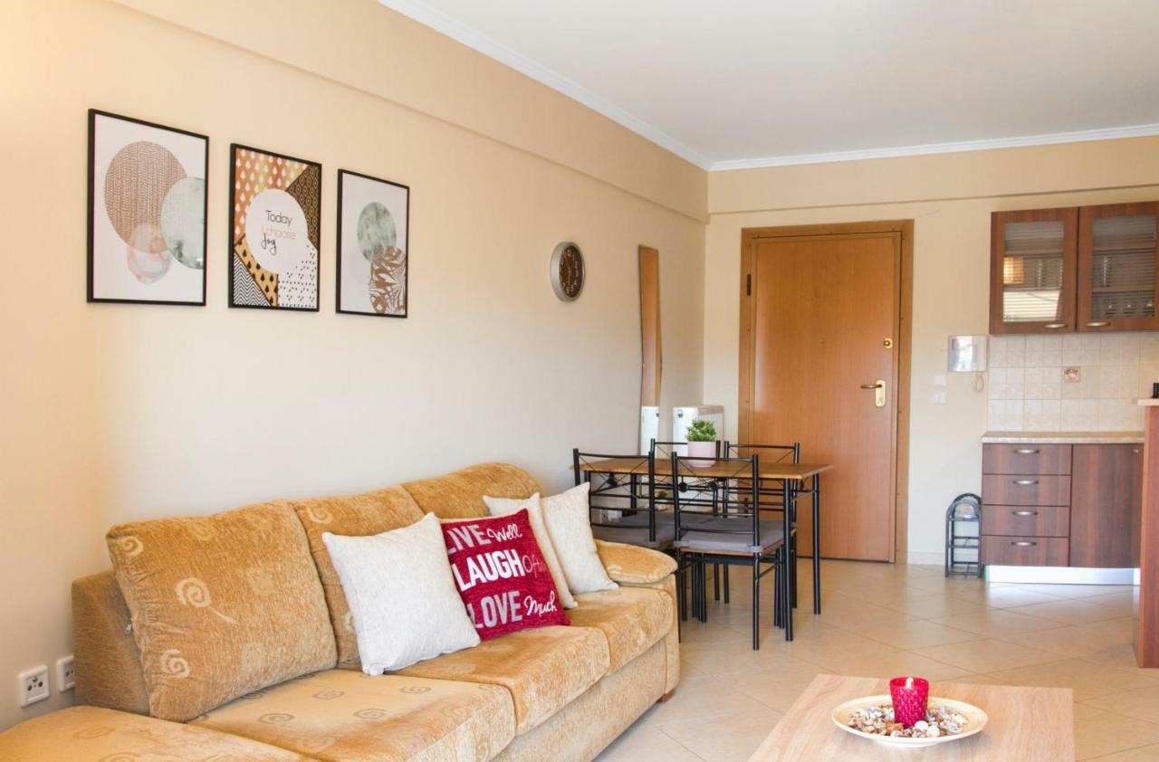Charming Apartment Near Athens Center And The Sea Buitenkant foto